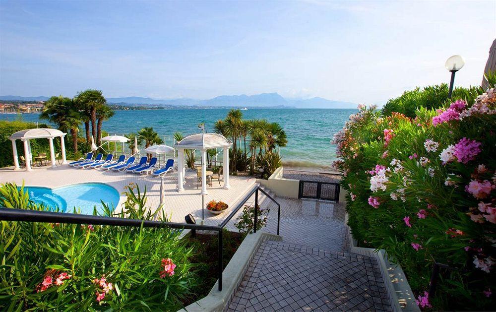 Lido International Hotel Desenzano del Garda Buitenkant foto