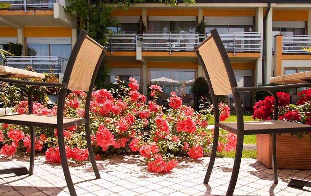Lido International Hotel Desenzano del Garda Buitenkant foto