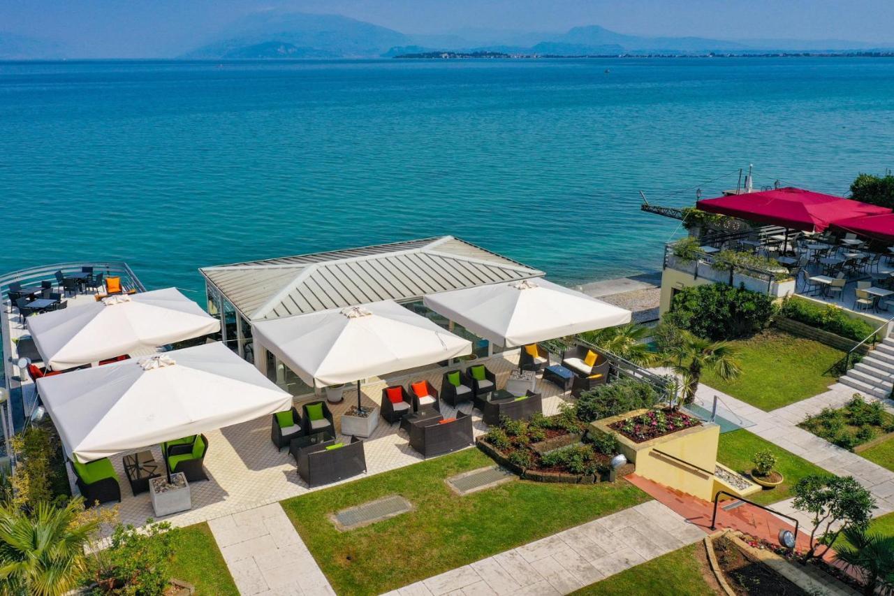 Lido International Hotel Desenzano del Garda Buitenkant foto