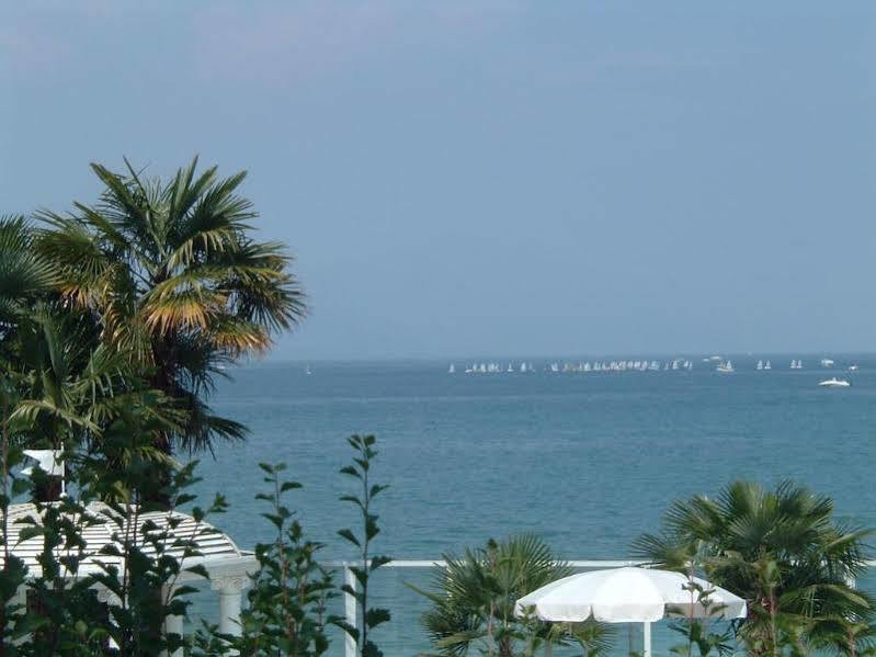 Lido International Hotel Desenzano del Garda Buitenkant foto