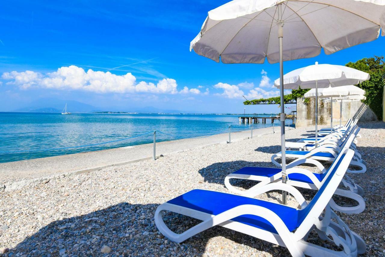Lido International Hotel Desenzano del Garda Buitenkant foto