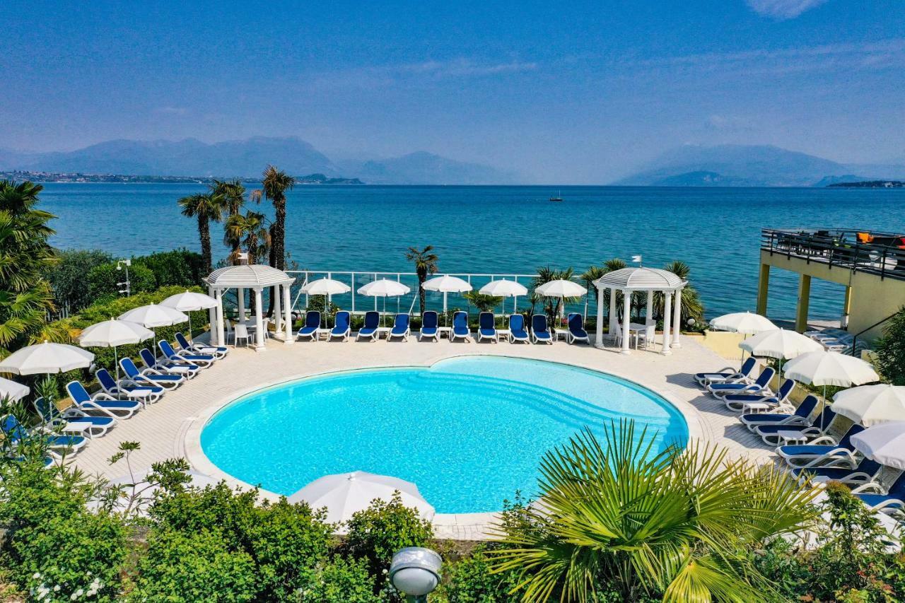 Lido International Hotel Desenzano del Garda Buitenkant foto