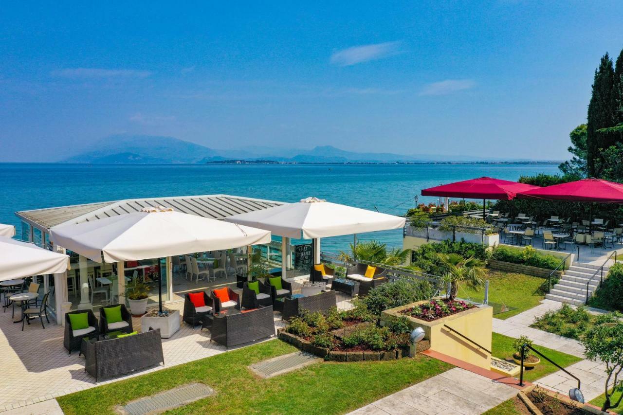 Lido International Hotel Desenzano del Garda Buitenkant foto